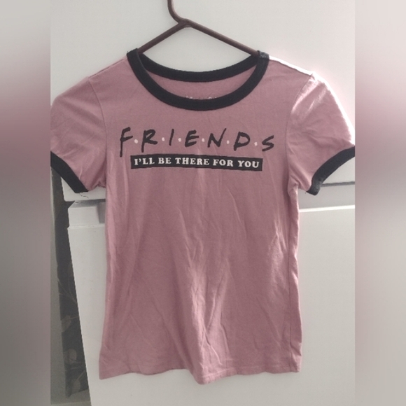 FRIENDS Lavender Fitted Short Sleeve Tee Size XS. - Picture 5 of 11